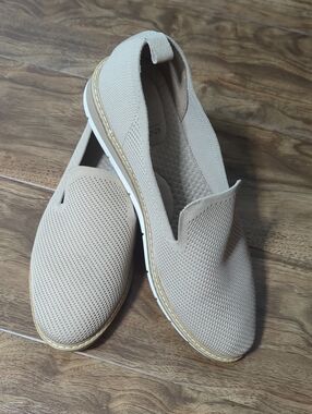 Kelly & Kate Women's Slip-On Knit Loafers in Beige - Lightweight Comfort